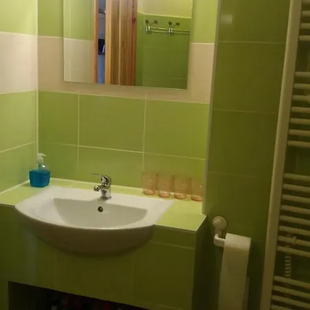 Konukevi U Potoka 3*